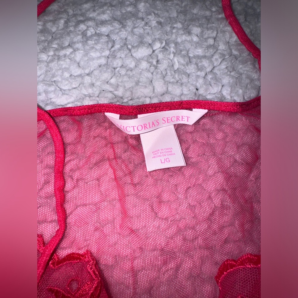 Victoria's Secret Red Lace Slip Y2K - Picture 3 of 4